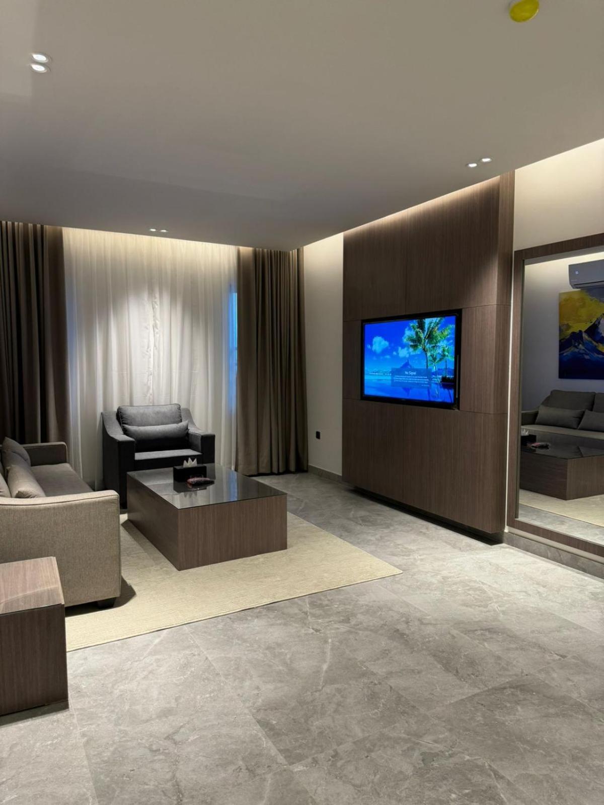 Aparthotel الحزم للشقق الفندقية - - العليا *